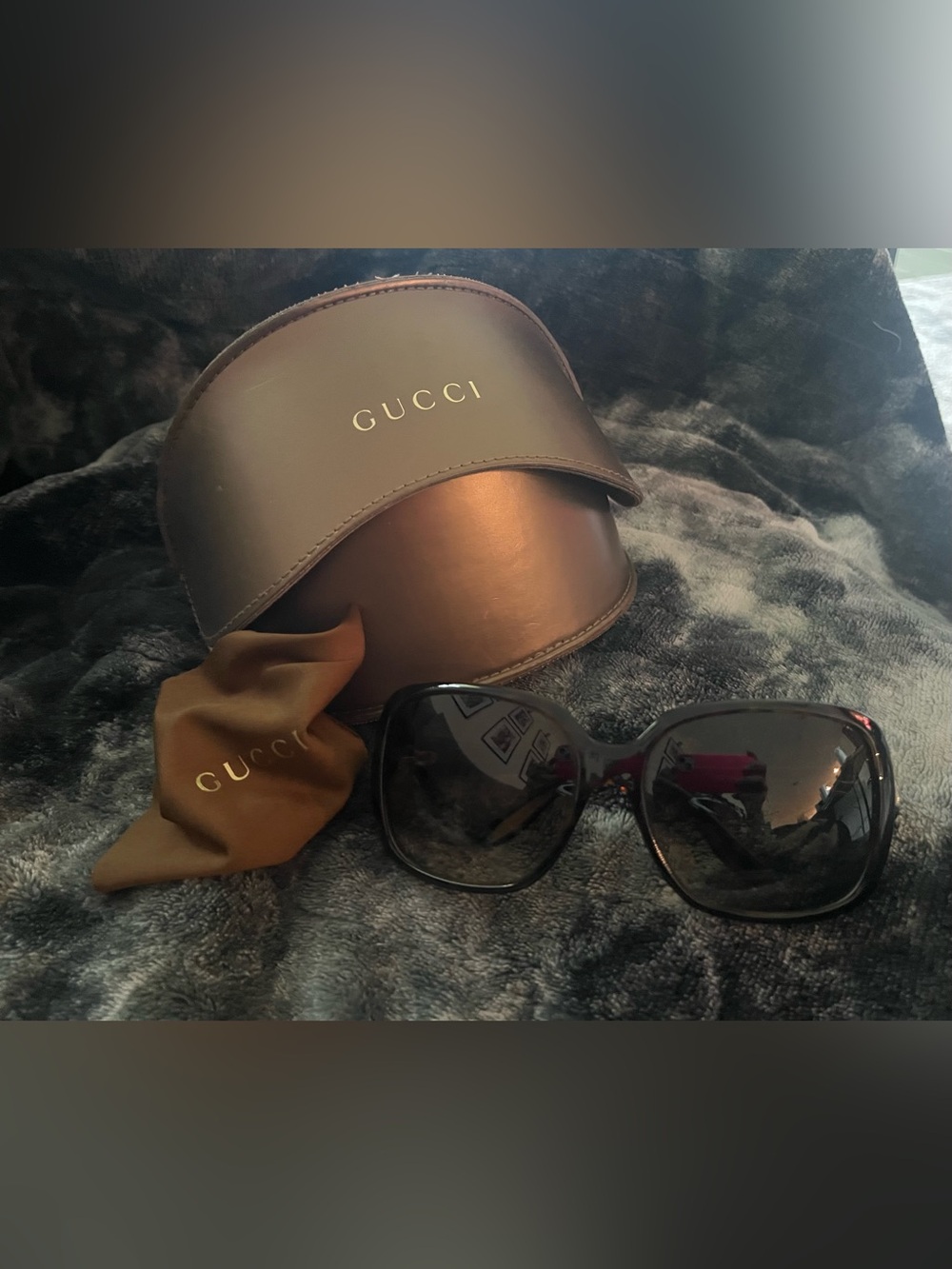 Gucci Women’s Tortoise Brown Oversized Sunglasses with Brown Case & Cloth